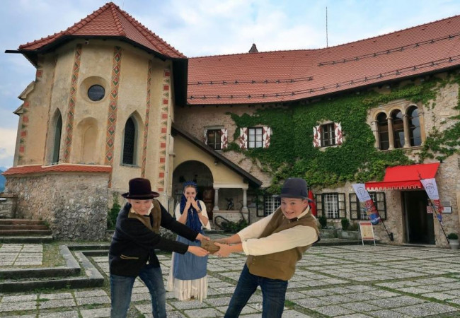 A bledi farönkhúzó szőlésztestvérek - Szlovénia uniós csatlakozásának 20 éves krónikája